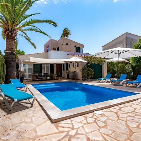 Ses Rotes Holiday home Cala Llombards